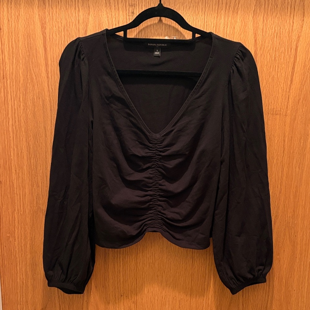 Banana Republic Black Ruched V-Neck Puff Sleeve Crop Top